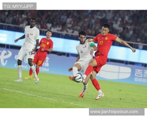 中国卡塔尔足球赛精彩对决展现两国足球实力与文化交流的盛宴