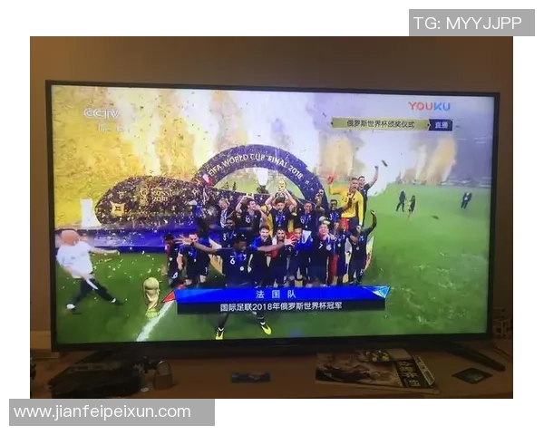 打雷足球：激情碰撞与团队协作的完美结合，探索足球的无限魅力与乐趣