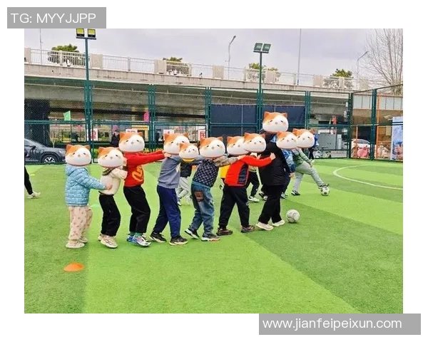 重庆少儿足球培训班助力孩子成长培养足球梦想与团队精神